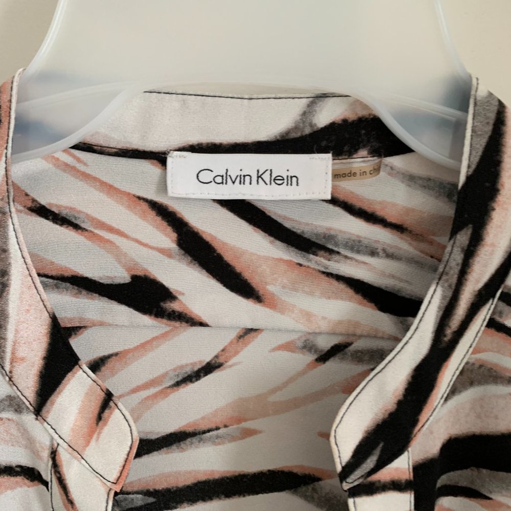 Calvin Klein Button Blouse - Picture 6 of 6